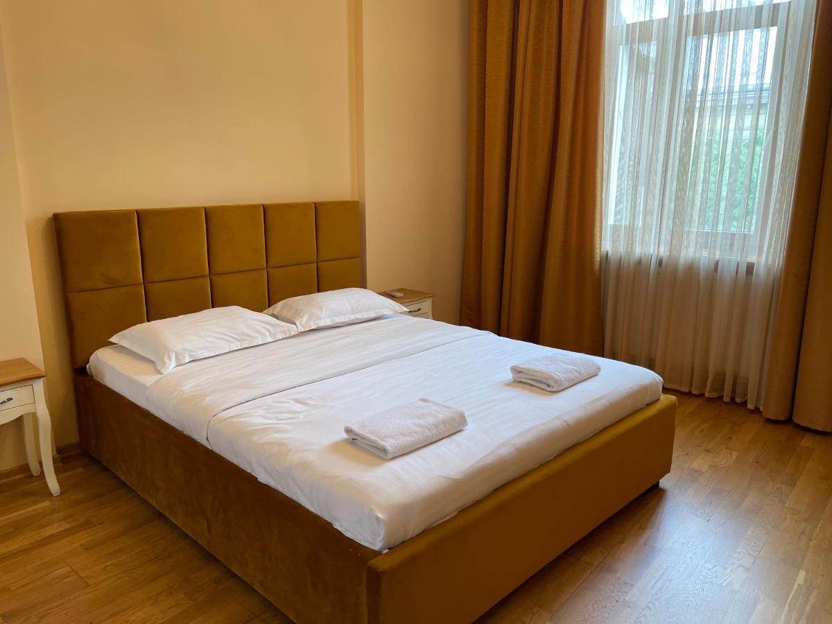 Avangard Qn Romana 26 Apart Lviv Exterior foto